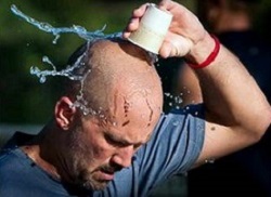 Захворювання влітку – тепловий удар, риніт, отомікоз, грибок шкіри та нігтів, отруєння